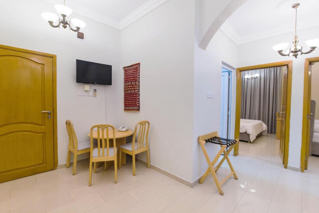 Esra Hotel Apartment Chasab Zewnętrze zdjęcie