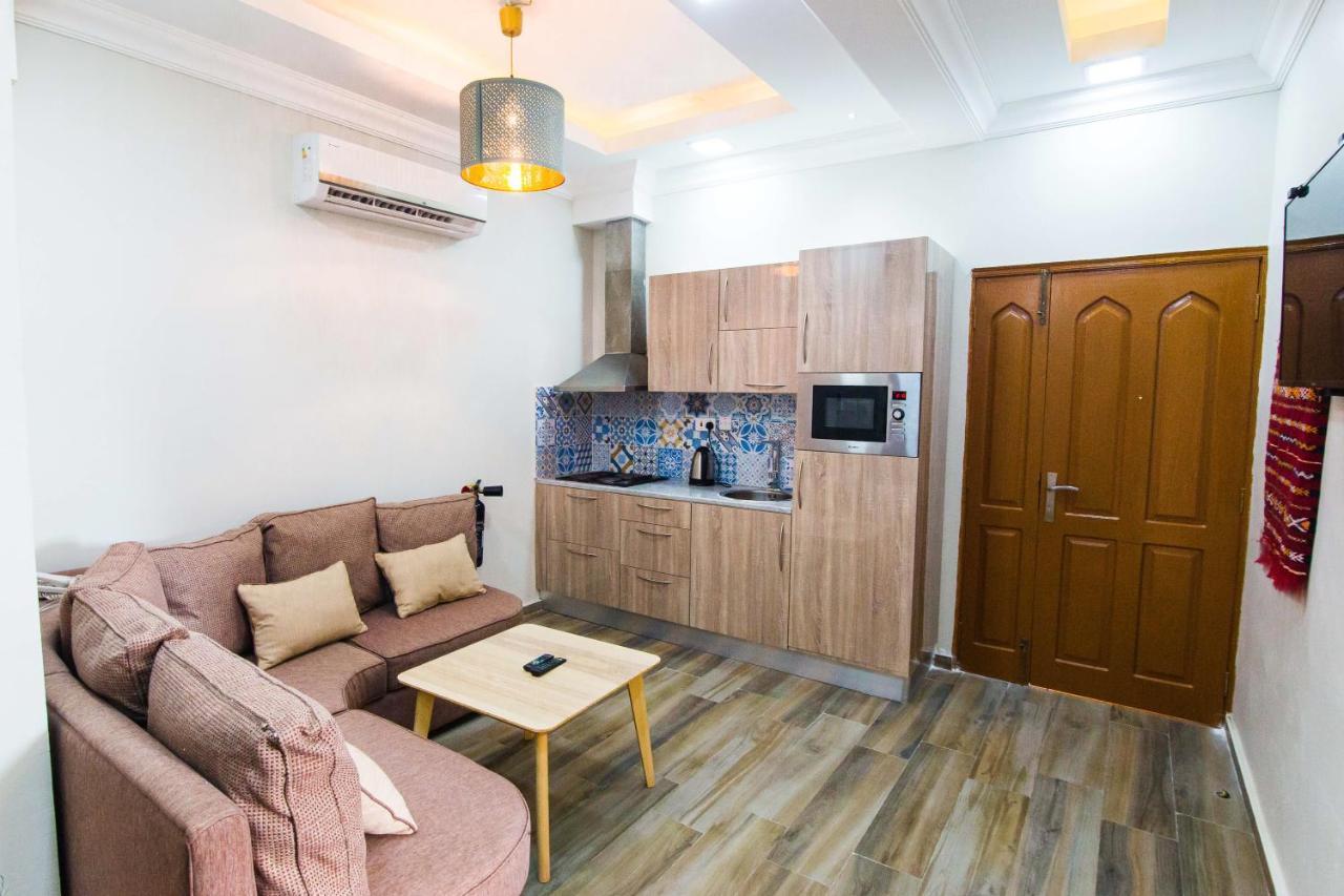 Esra Hotel Apartment Chasab Zewnętrze zdjęcie
